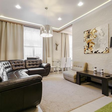 Swedish Apartment At Romanovskaia 22 Minsk Exterior photo